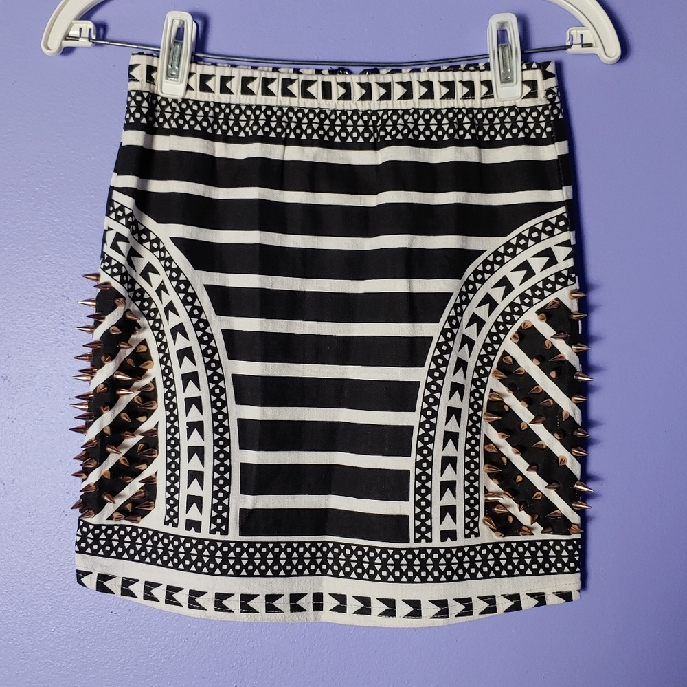 LF Angel Biba black/white geotribal spike skirt